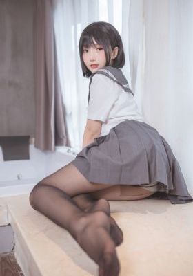 尤物成年网站未满十八禁_在线观看